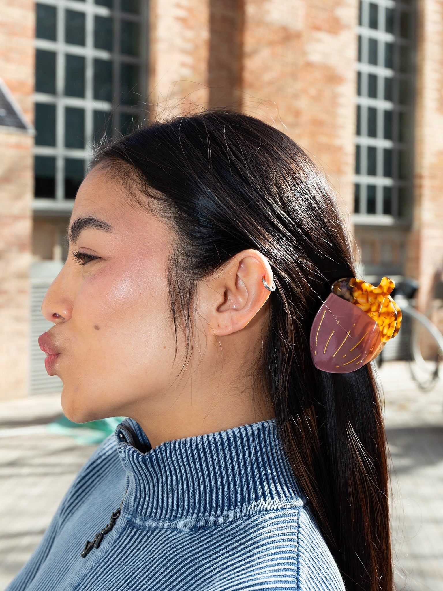 Hazelnut Hair Claw