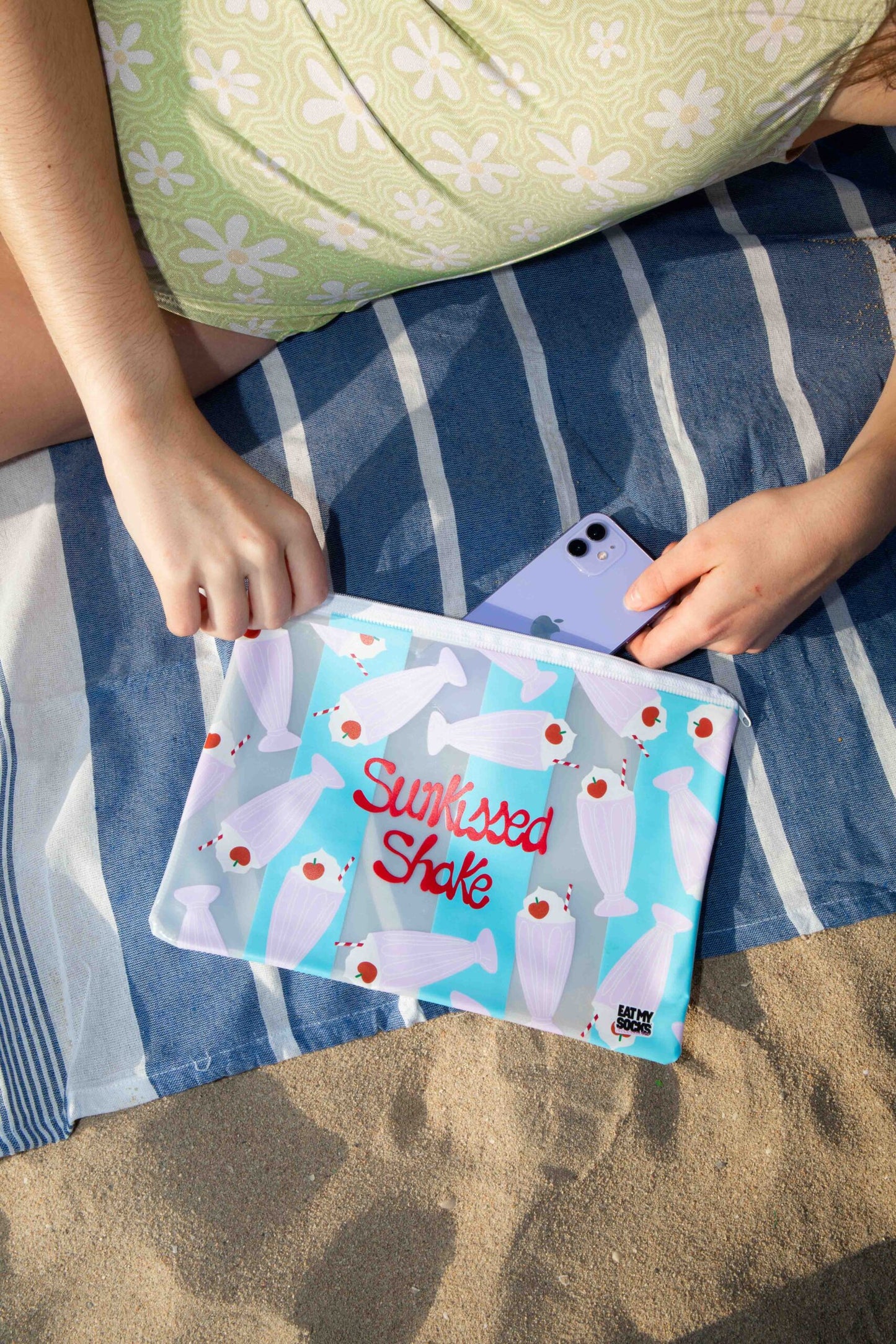 Sunkissed Shake Zip Bag