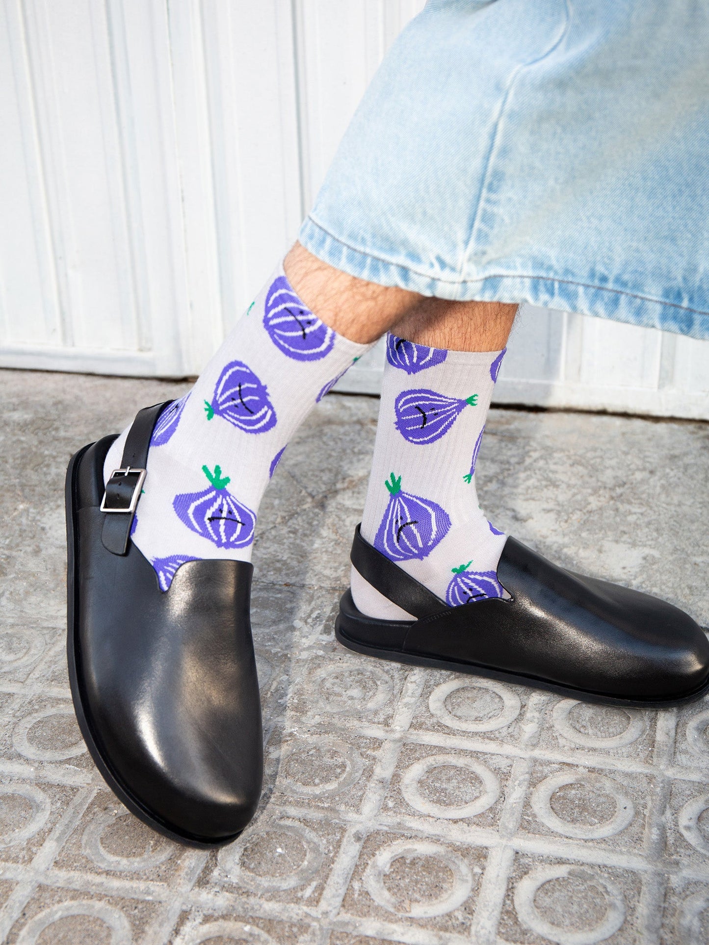 Crying Onions Flat Socks