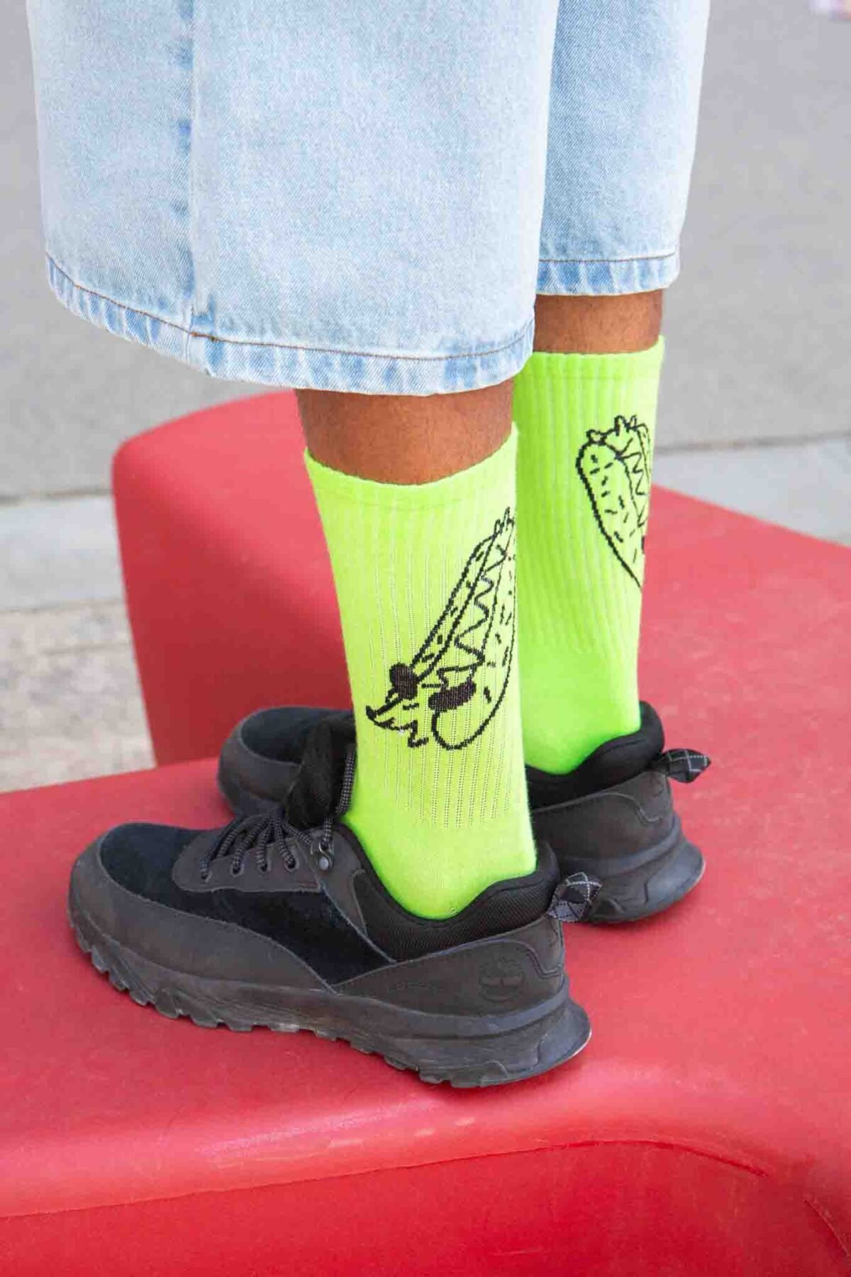 Easily Distracted Flat Socks